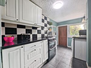 Photo 18- click for photo gallery